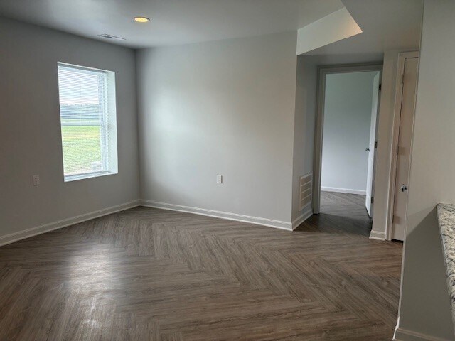 Building Photo - 100 Candlelight Way