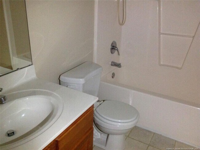 Building Photo - 51 Longleaf Cir