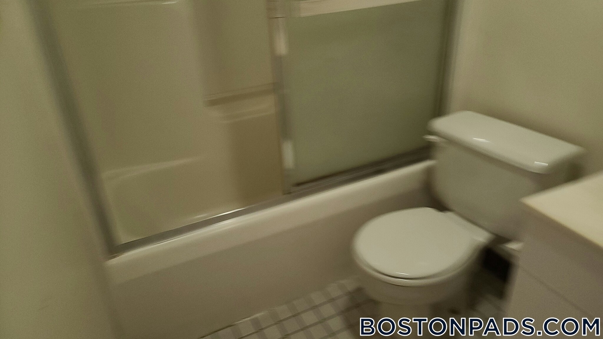 Building Photo - 81 Essex St