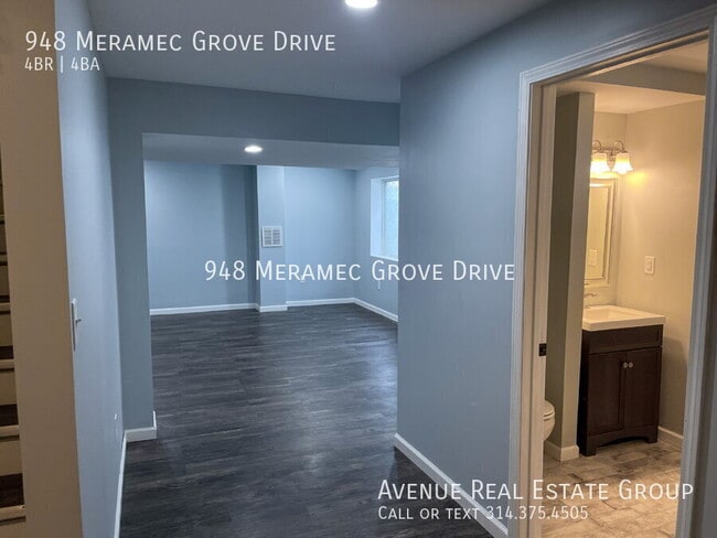 Building Photo - 948 Meramec Grove Dr