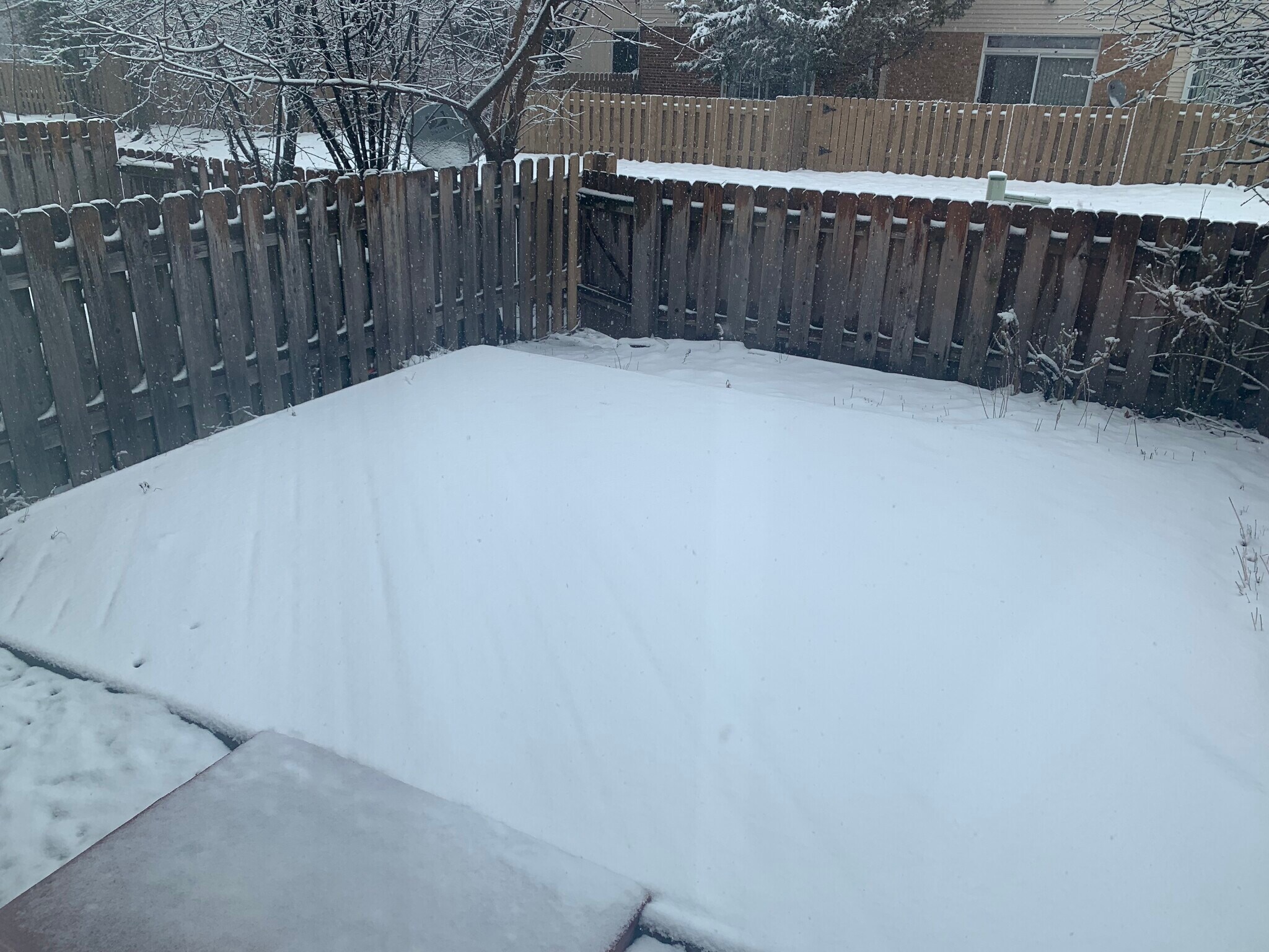 Large Private Patio - 5131 Buckingham