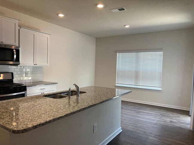 Building Photo - 181 Wanderlust Ct
