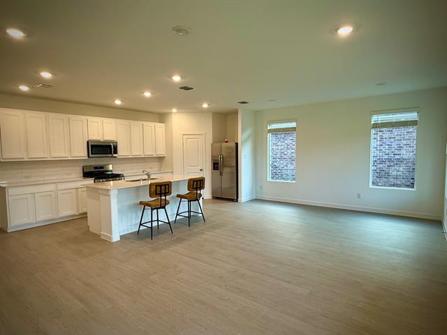 Building Photo - 1305 Rockwell Dr
