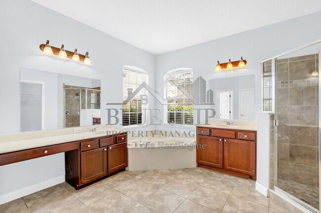 Building Photo - 10074 Iverson Dr