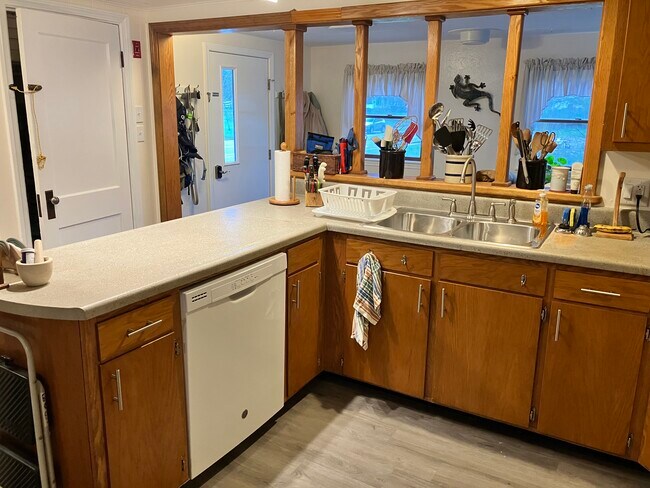 Kitchen - 299 High Street