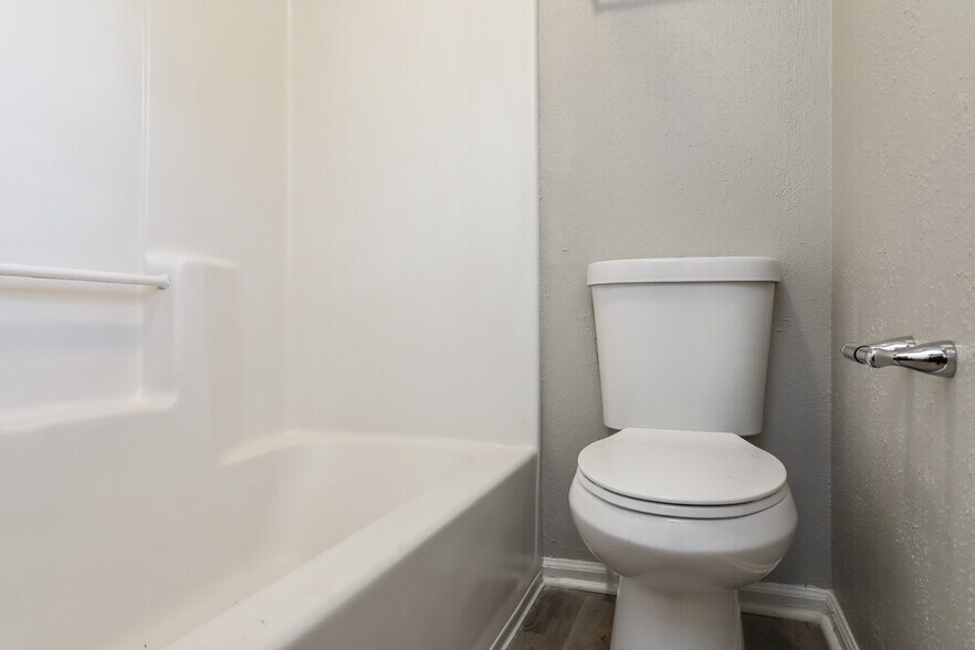 Building Photo - 3112 Dempsey Pl