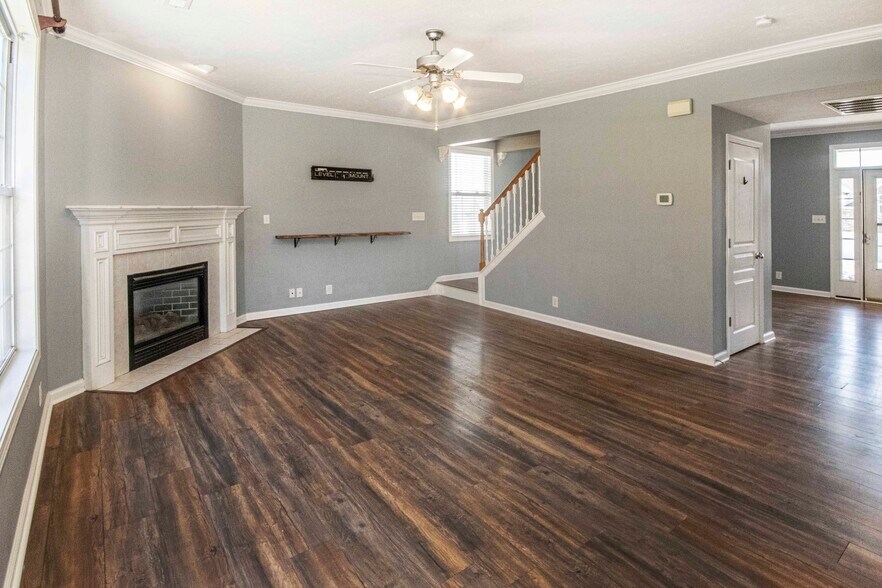 Building Photo - 1223 Walnut Branch Ln