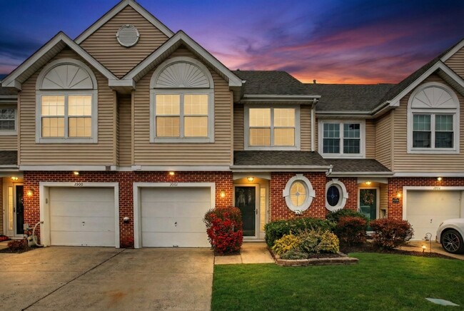 Building Photo - 2801 Harvard Ct