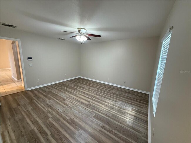 Building Photo - 2680 Shalimar Terrace