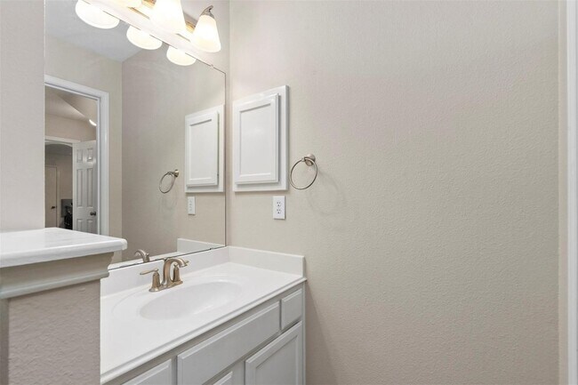 Building Photo - 4818 Rachelle Ct