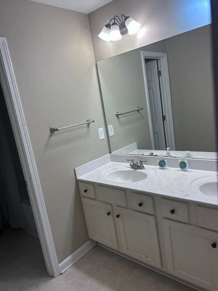 Building Photo - 1773 Timber Lake Rd NW