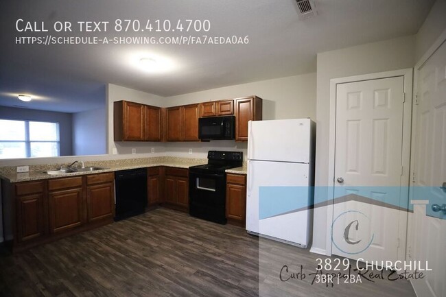 Building Photo - Move in special $800!!  Beautiful 3 bed / ...