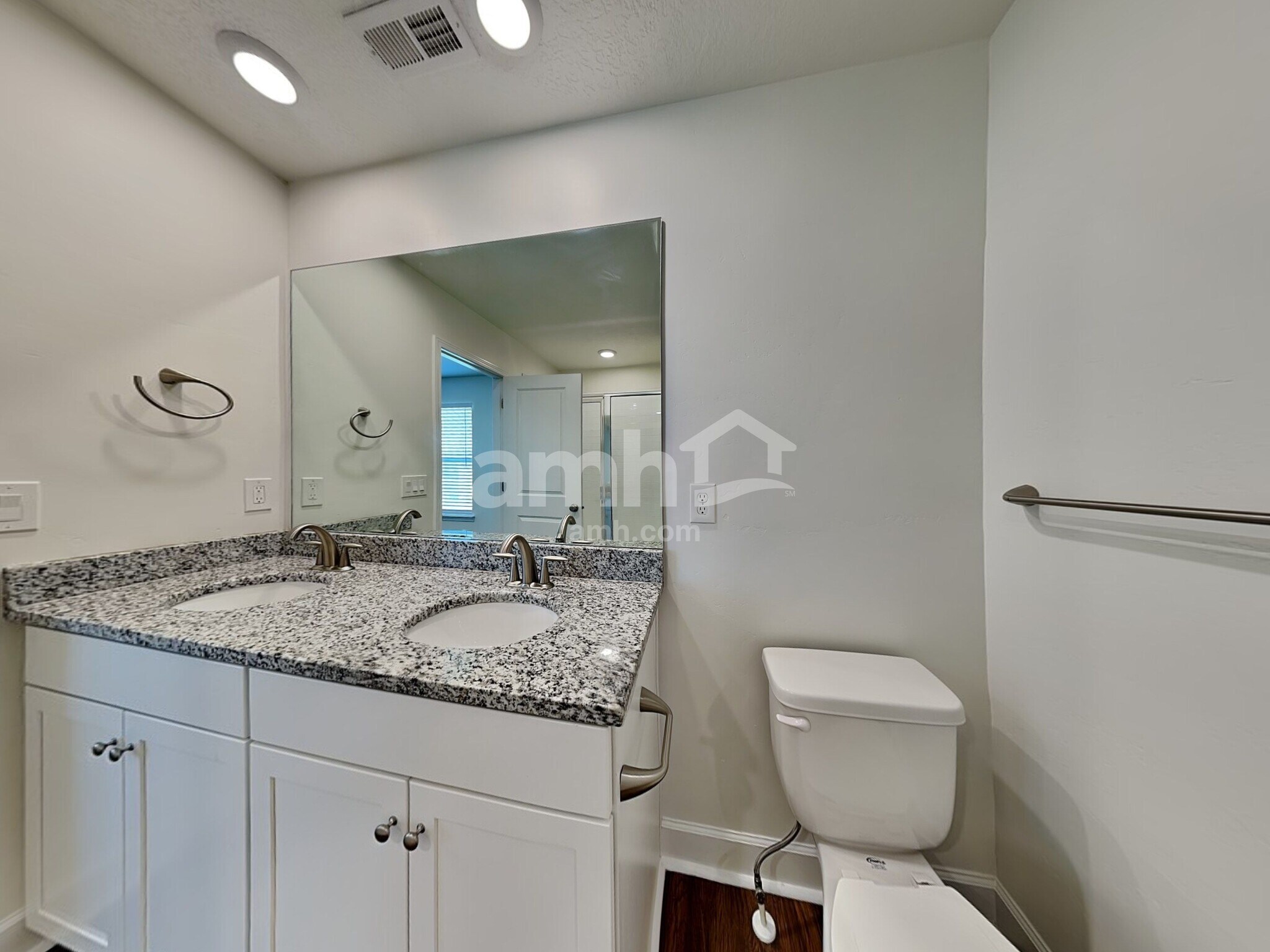 Building Photo - 4449 N Morgan Way