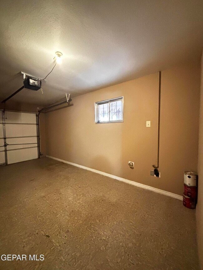 Building Photo - 3507 Atlas Ave