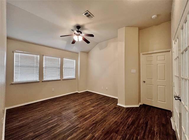 Building Photo - 5939 Waterford Dr