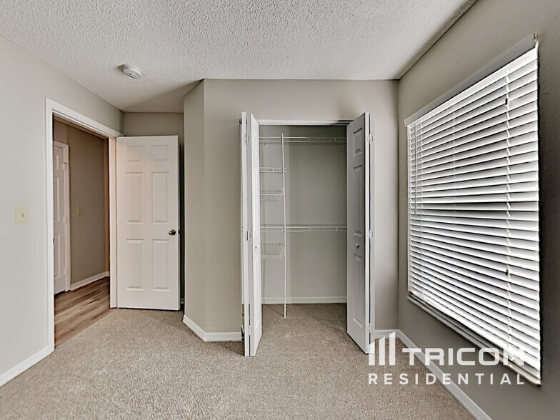 Building Photo - 5709 Erhardt Dr