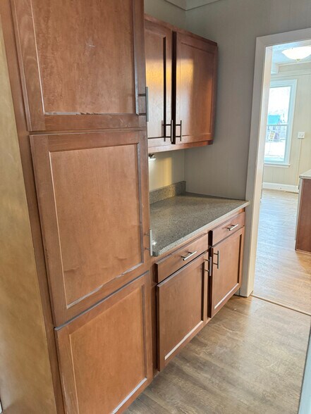 Building Photo - 144 Geddes Terrace