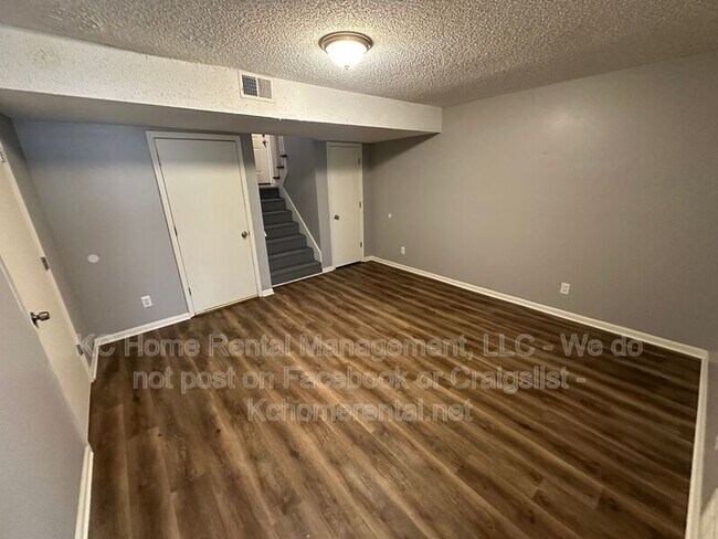 Building Photo - 1255 Petzold Dr