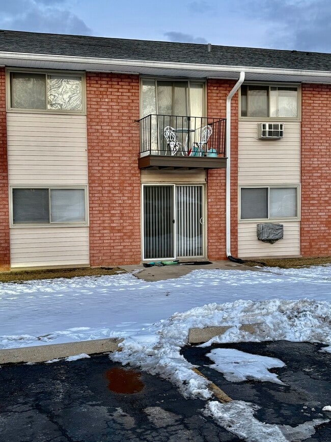 Building Photo - 1557 Jill Ct