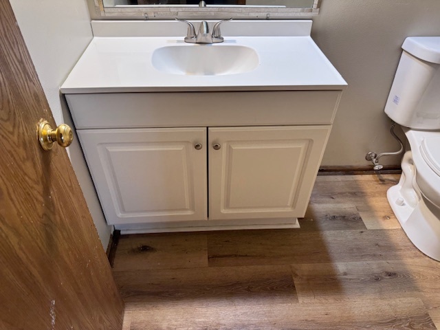Bathroom - 14428 S Division St