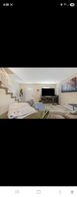 Building Photo - 2402 Briggs Ave