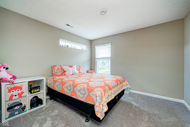 Building Photo - 1728 Gordon Dr