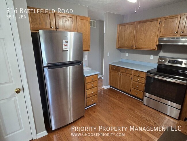 Building Photo - 3BR 2BA Single Family Home, Ft Defiance