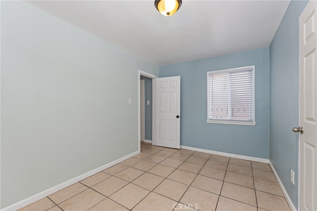 Bedroom - 1048 S Record Ave