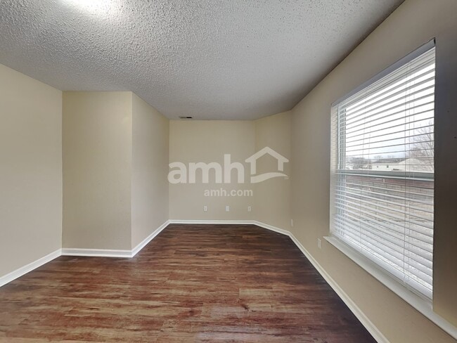 Building Photo - 1281 Rosemary Ct