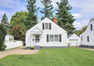 Building Photo - 115 Colonial Dr
