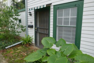Building Photo - 7302 Panola St