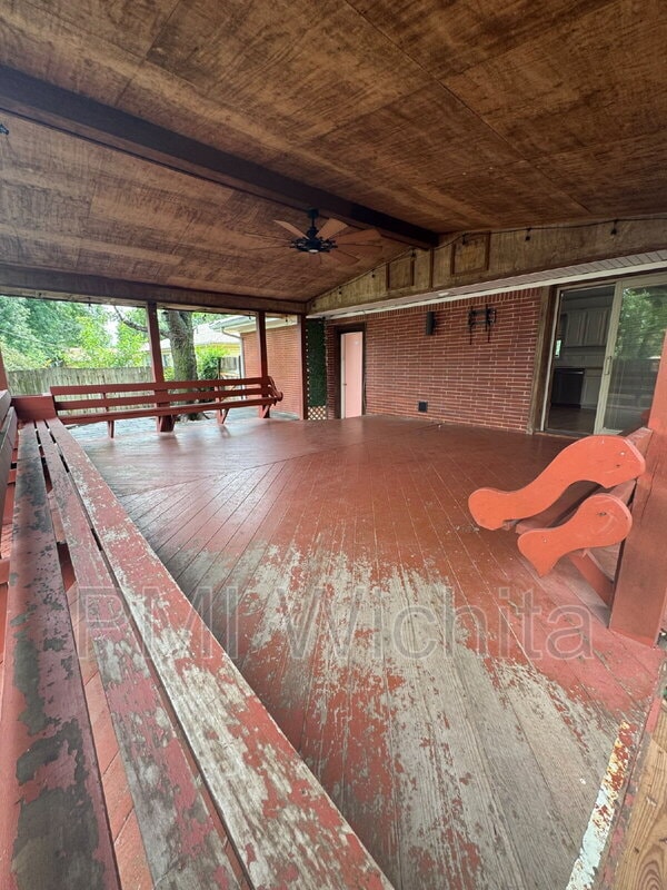 Building Photo - 840 N Waddington Ave