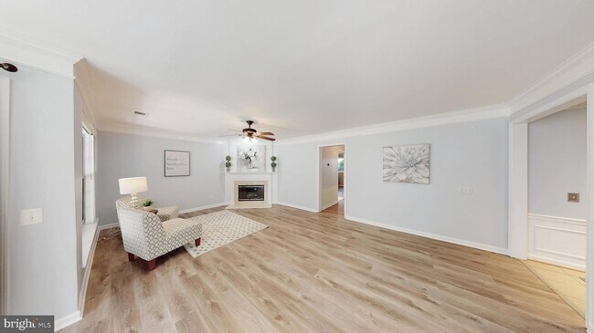 Building Photo - 46895 Eaton Terrace