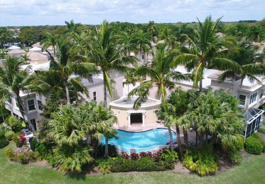 Building Photo - 1000 Ave of the Champions