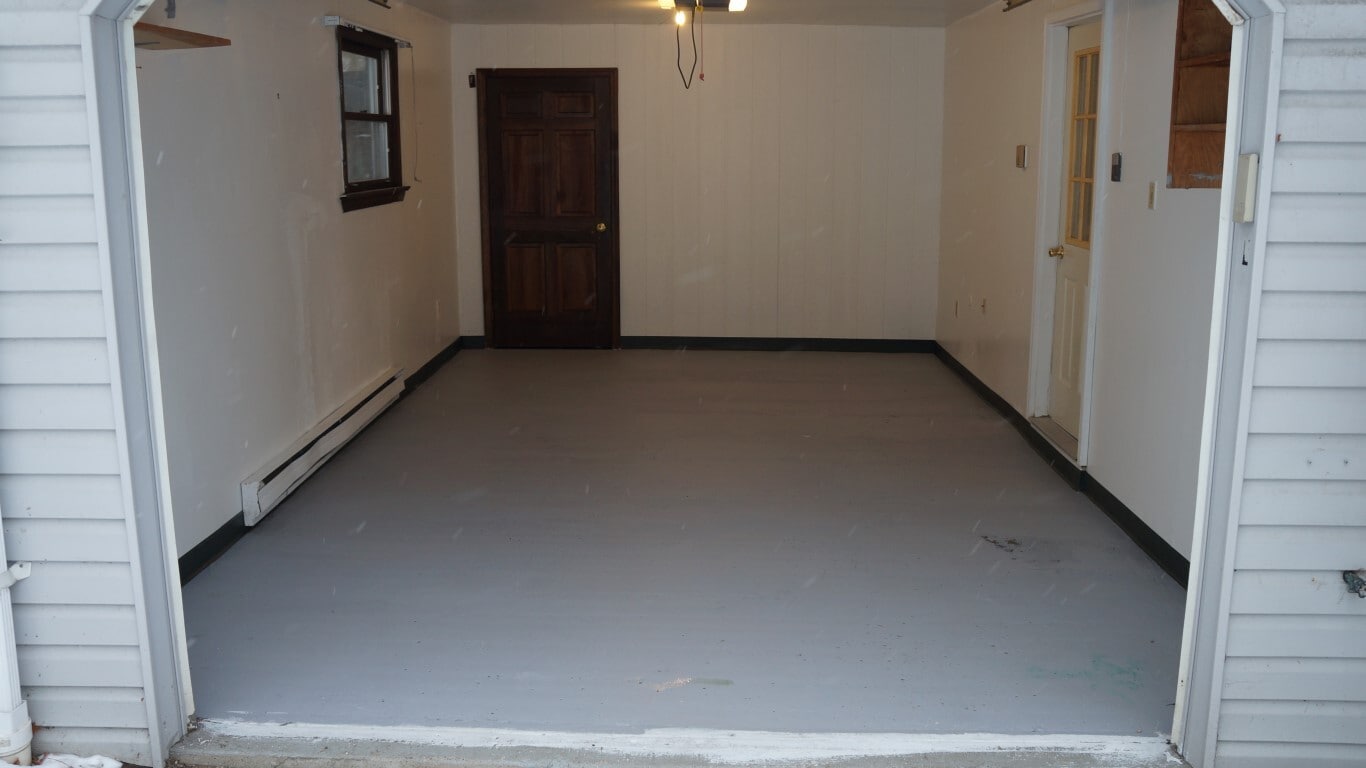 Heated Garage - 237 Ingram Ave