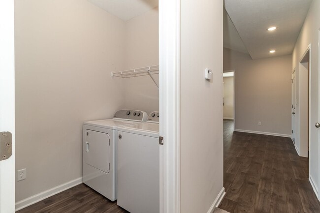 Building Photo - Like New, 4/2, Ranch Home In Grovetown!