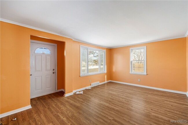 Building Photo - 1271 Cleveland Dr