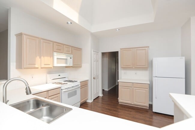 Building Photo - 3326 Appleton Dr