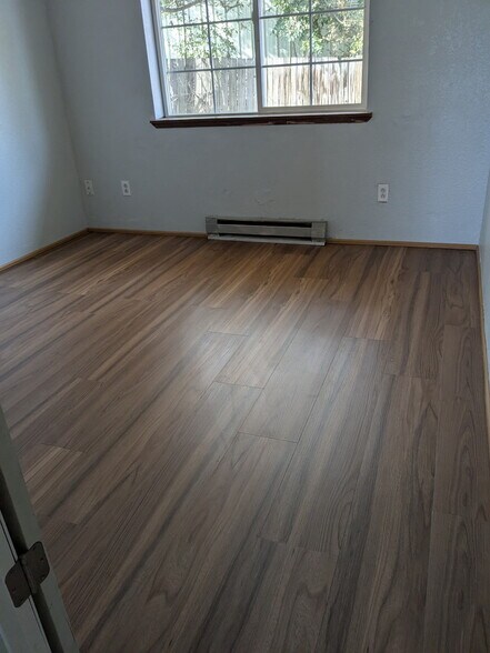 Building Photo - 1210 Voelker Ave