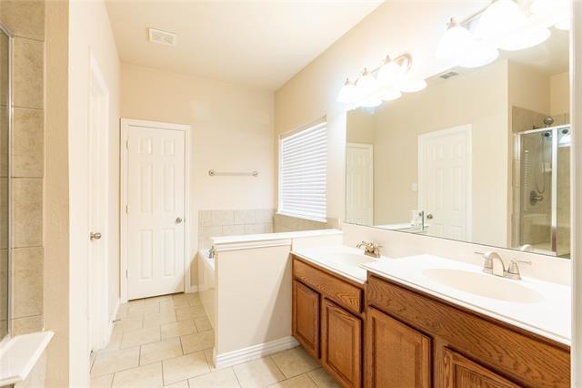 Building Photo - 2824 Gooseberry Dr