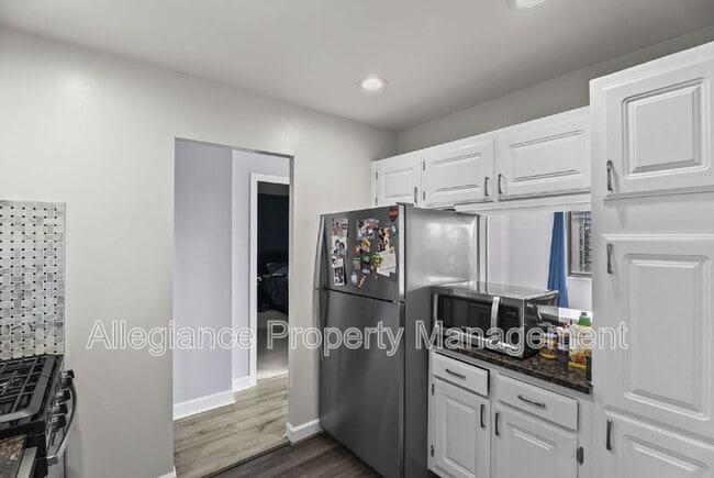 Building Photo - 5340 Holmes Run Pkwy