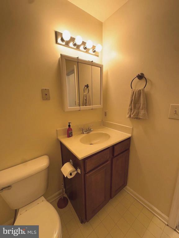 Building Photo - 61 Fern Oak Cir