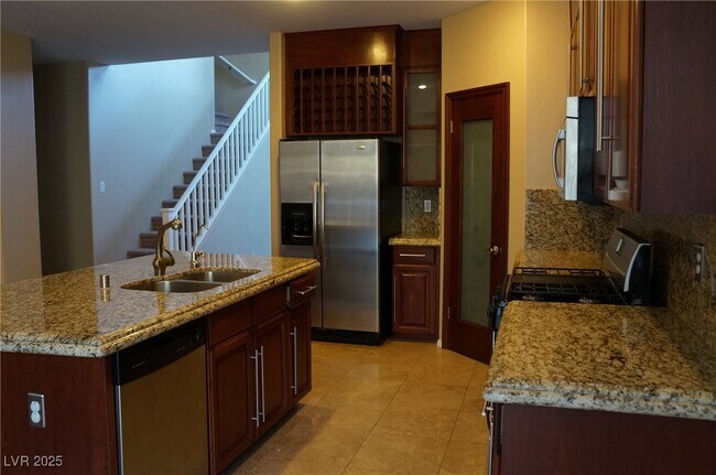 Building Photo - 235 Crooked Tree Dr