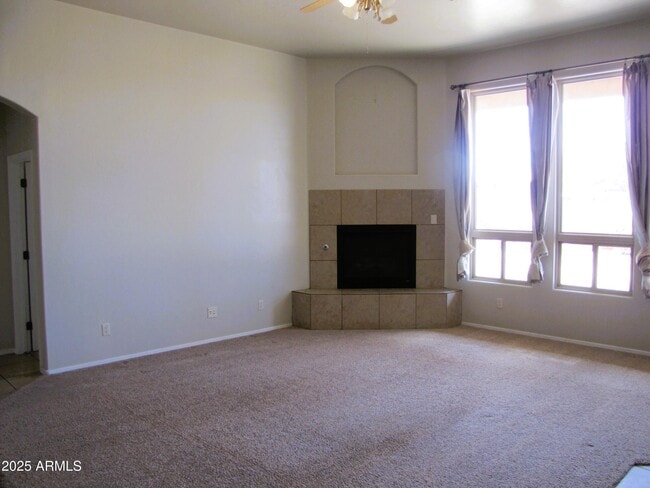 Building Photo - 2577 Copper Sky Dr