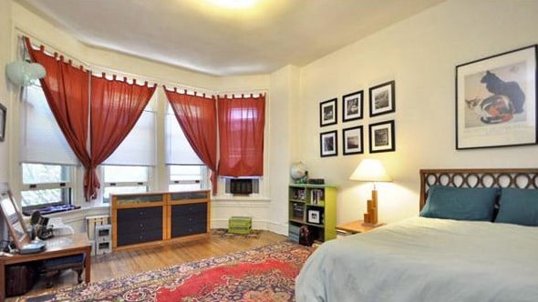 Building Photo - University Commons - Off- Campus Student Apts