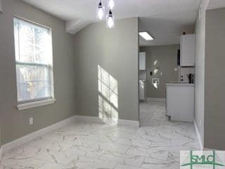 Building Photo - 1000 W 53rd St