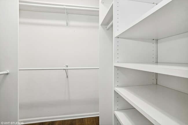 Building Photo - 470 Fawell Blvd