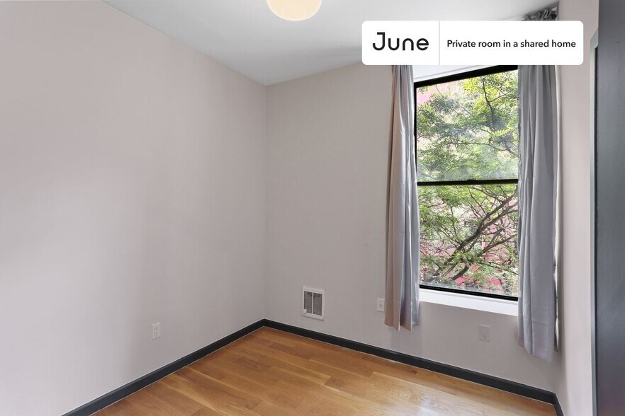 Primary Photo - Room in Shared 4 bed/3 bath home