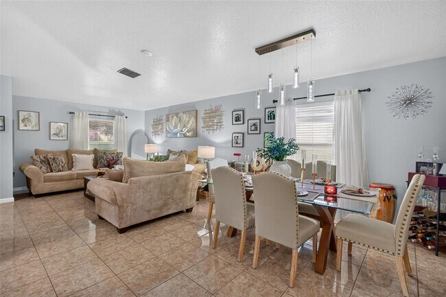 Building Photo - 1234 Hill Flower Dr