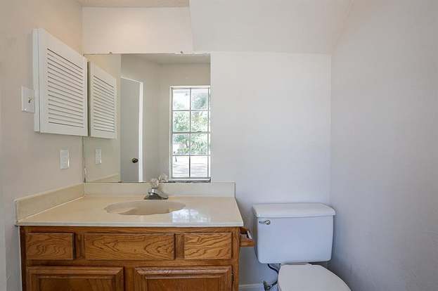 Building Photo - 14651 Via Del Norte Dr
